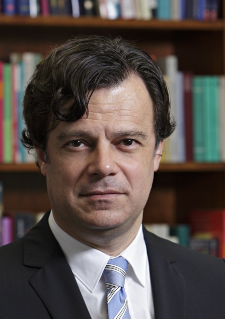 Giovanni-Maio_Portraits210.jpg